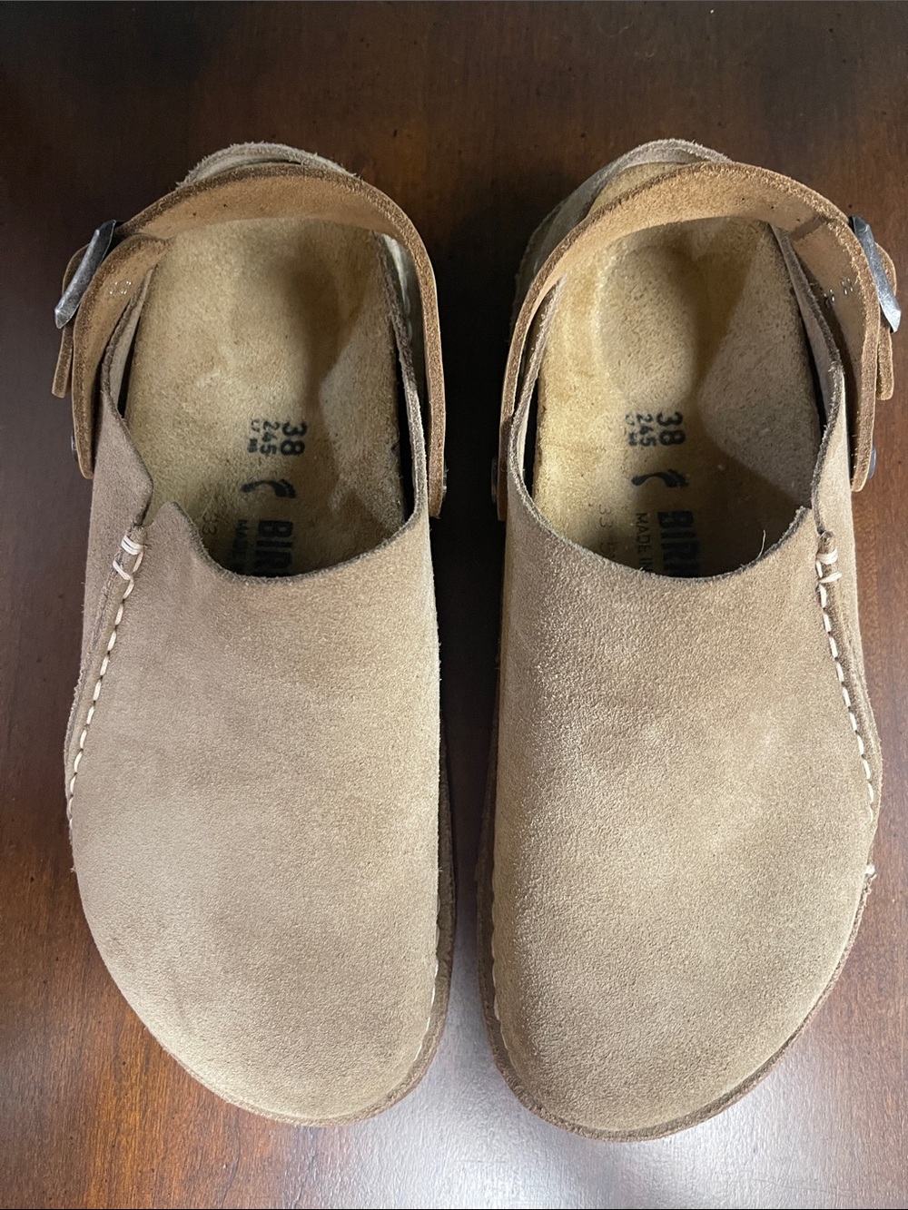 Birkenstock clog w/buckle EUC women’s size 38 tan color - Picture 5 of 5